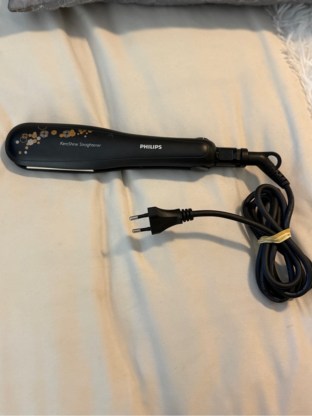 Philips KeraShine Hair Straightener Model HP8316/00 Ceramic EUROPLUG 250v Type C